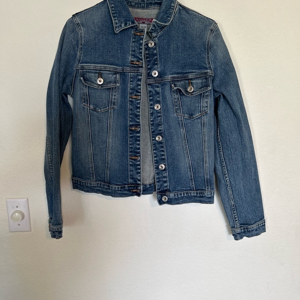 Vintage Silver Jeans Fitted Denim Jacket
Women's MediumsBlue Indigo Wash